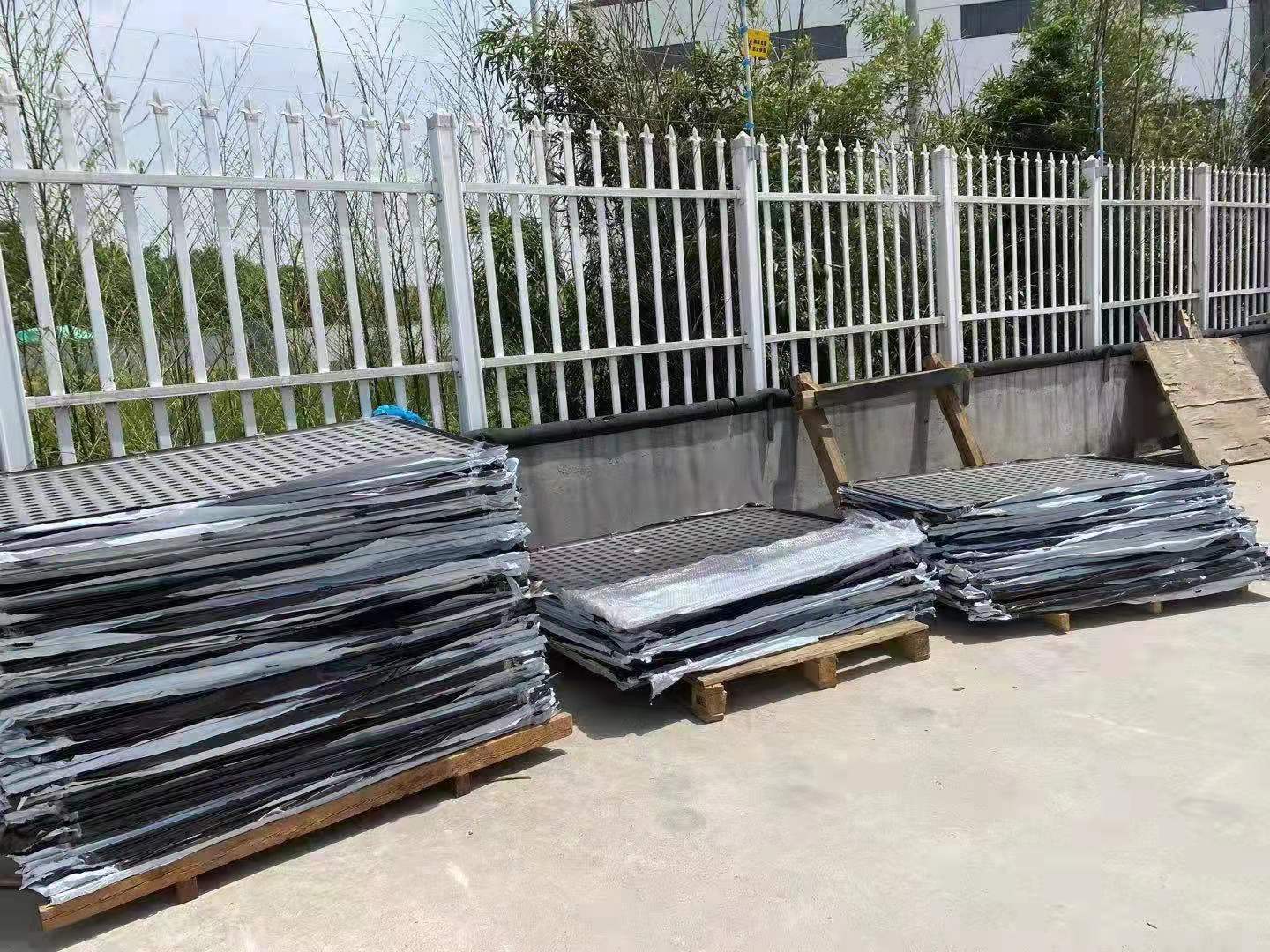 鋁板沖孔網(wǎng)覆膜的哪些事